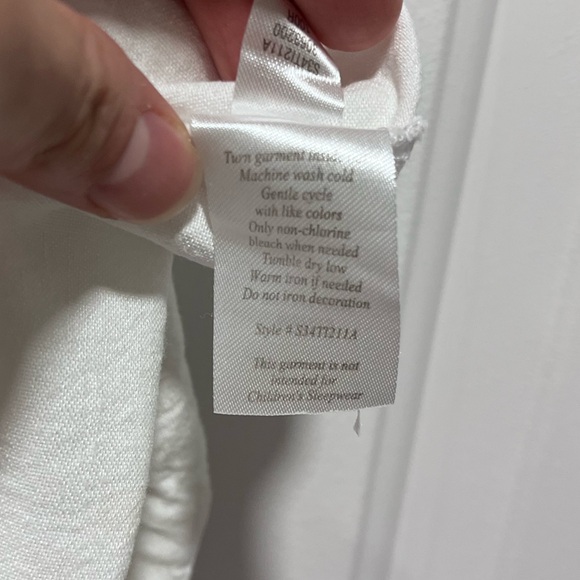 Edgehill Collection White Linen Shortall Overalls Size 18 Month Adjustable Strap - Picture 13 of 16